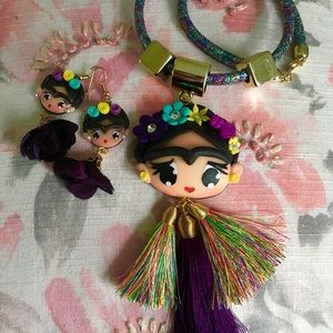 Frida Necklace and earrings set